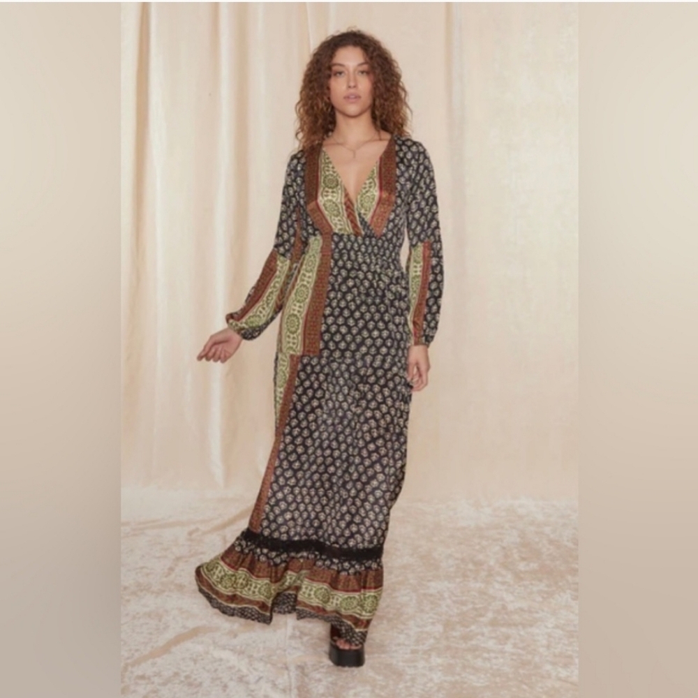 NWT Raga Gwyneth Maxi Dress Size Small